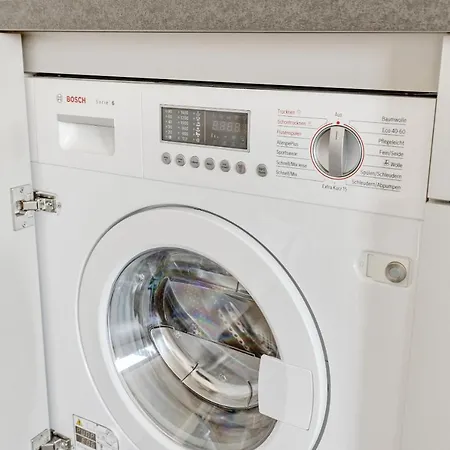 Empire Living: Marktplatz 4*