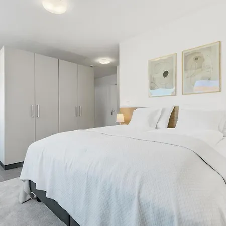 Aparthotel Empire Living: Marktplatz Denzlingen