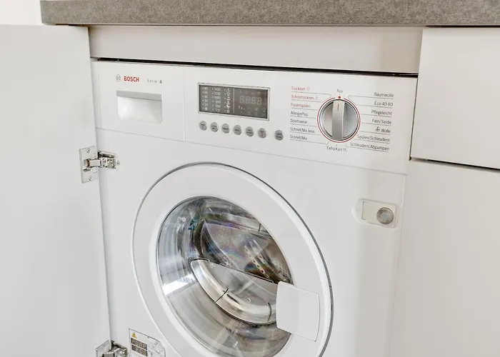 Empire Living: Marktplatz 4*