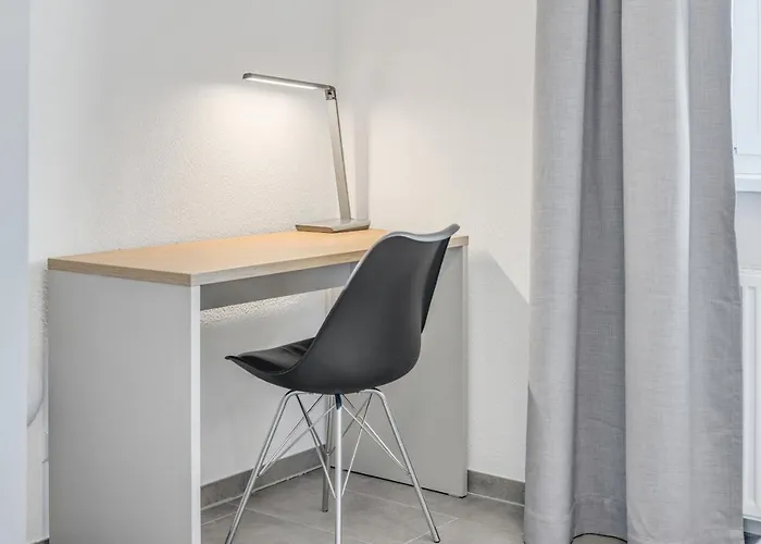 Empire Living: Marktplatz 4*